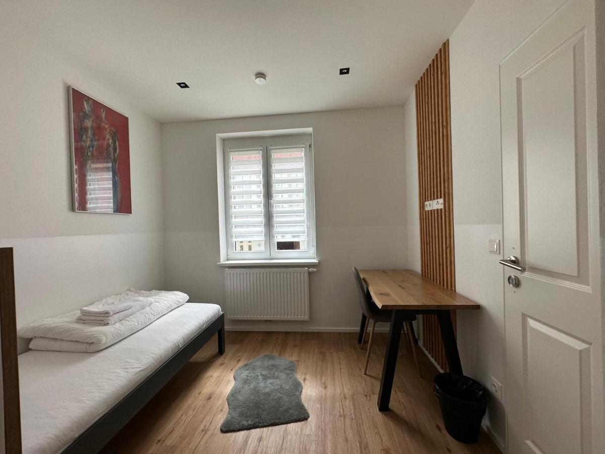Lion'S Rooms N Apartments Вена Экстерьер фото