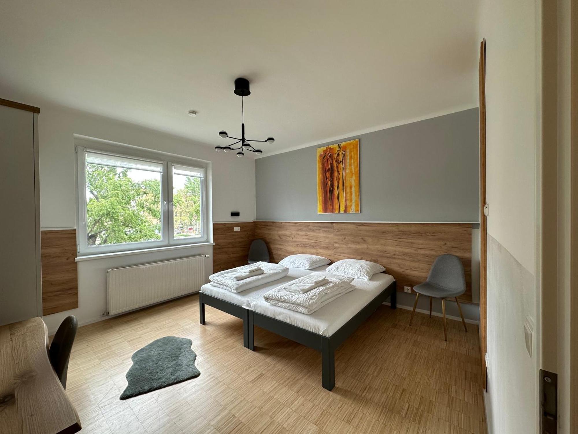 Lion'S Rooms N Apartments Вена Экстерьер фото